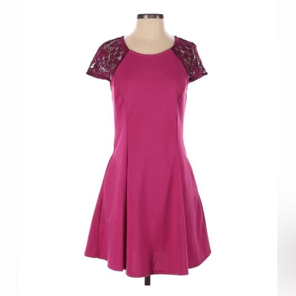 Justfab Magenta fit and flare cap sleeve dress, size small - Picture 1 of 9